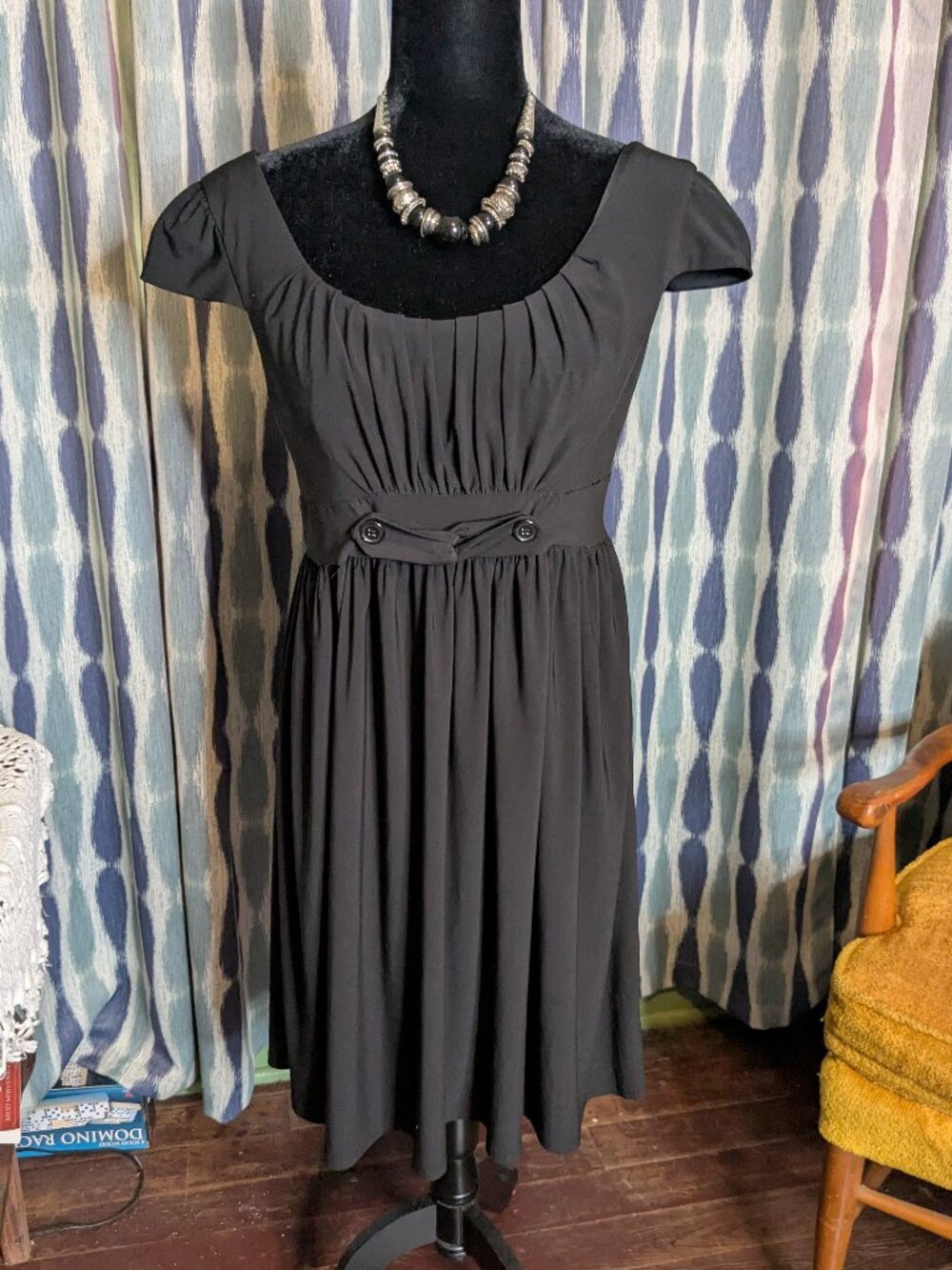 Essentials by A.B.S Black Cap Sleeve Empire Waist Dress Size L